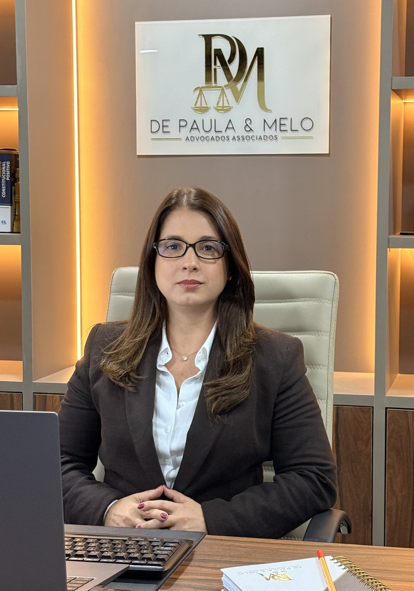 Fabiana de Paula Melo — Advogada Trabalhista